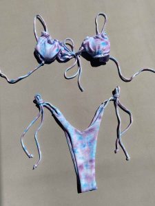 đi biển nên mặc gì thì hãy diện bikini